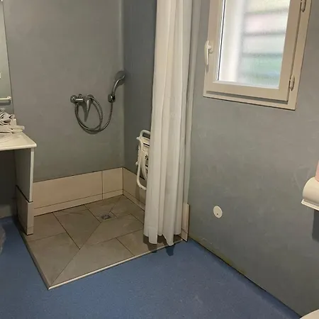 בית נופש Les Naiades F24 - 1 Bedroom For 4 People ! אוון