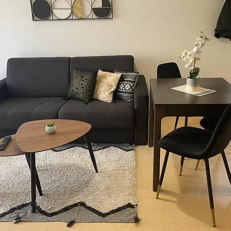 Les Naiades F24 - 1 Bedroom For 4 People ! בית נופש אוון