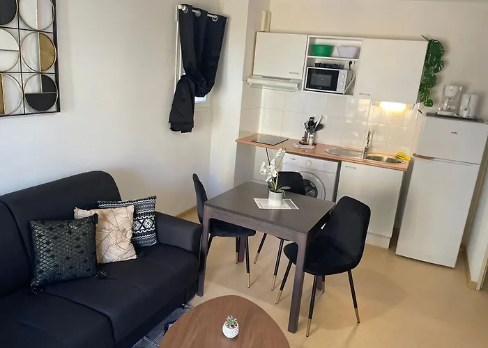 Les Naiades F24 - 1 Bedroom For 4 People !